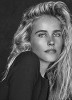 photo Isabel Lucas
